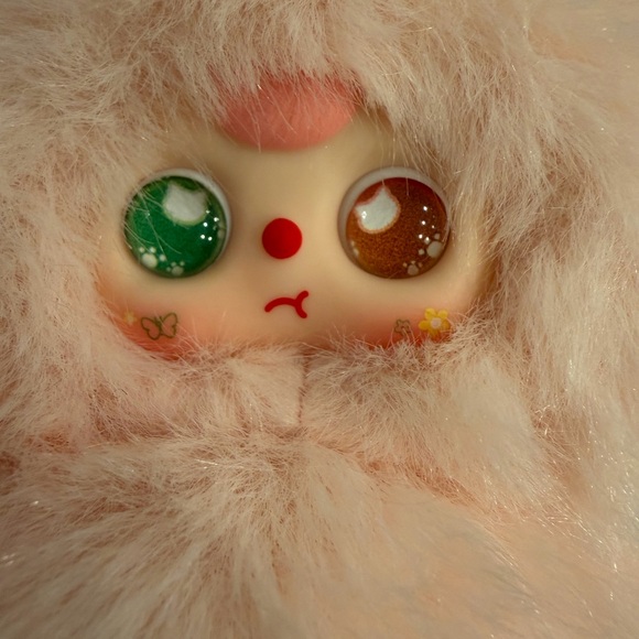 Baby Three Super Mini Bunny letter I plush pendant - Picture 3 of 8